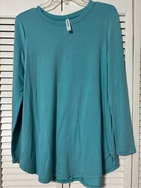 Long-Sleeve Teal Swing Top - Soft Everyday Layer
